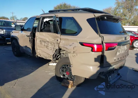 2025 Toyota Sequoia Trd Pro z USA, uszkodzony, nr VIN 7SVAAABA4SX054320